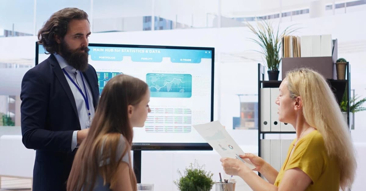 AI Cold Calling: How It Works & Benefits for Sales Team