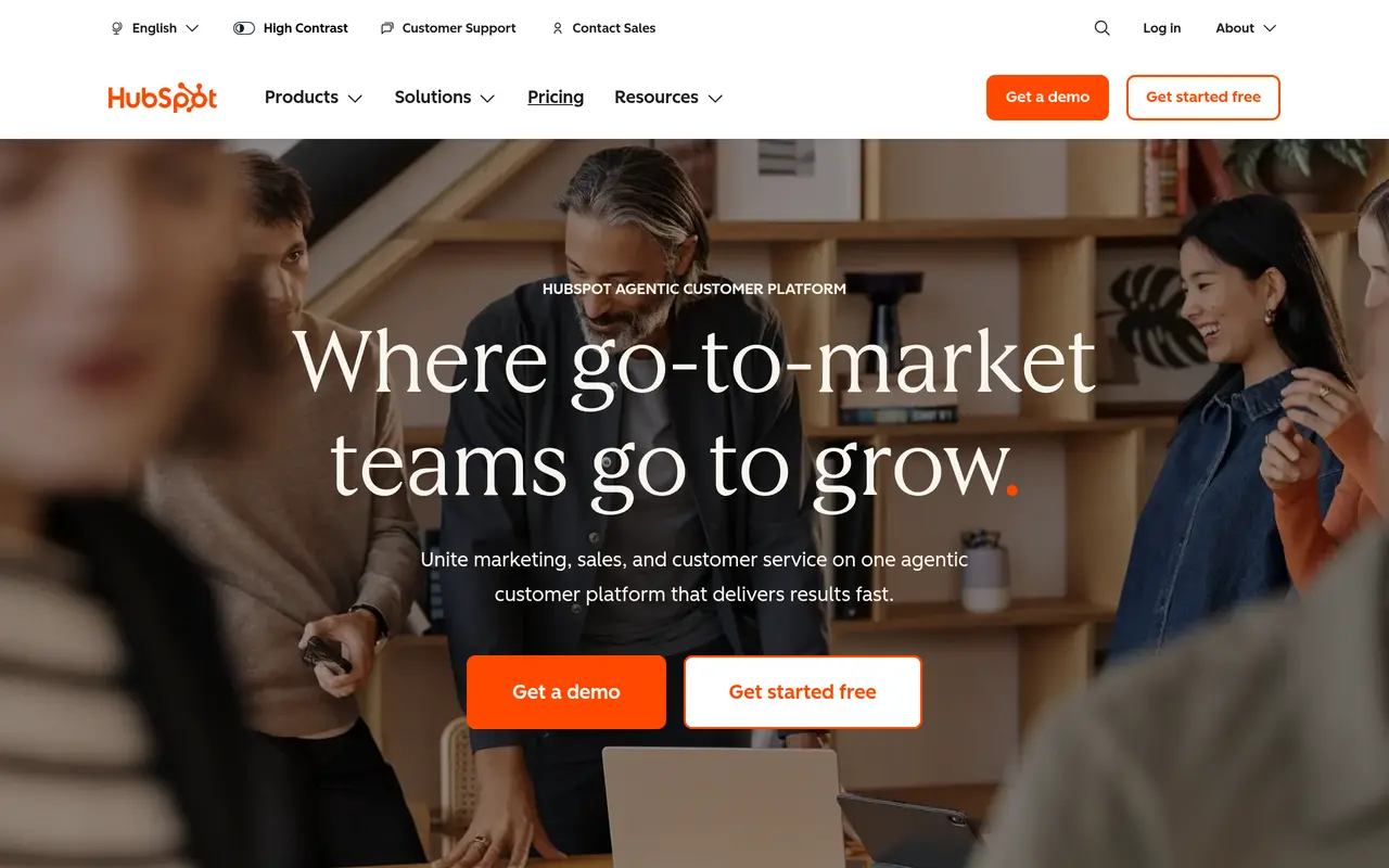 The HubSpot homepage at www.hubspot.com